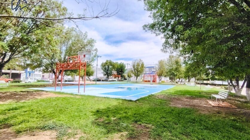 Fraccionamiento privado con áreas verdes en Aguascalientes