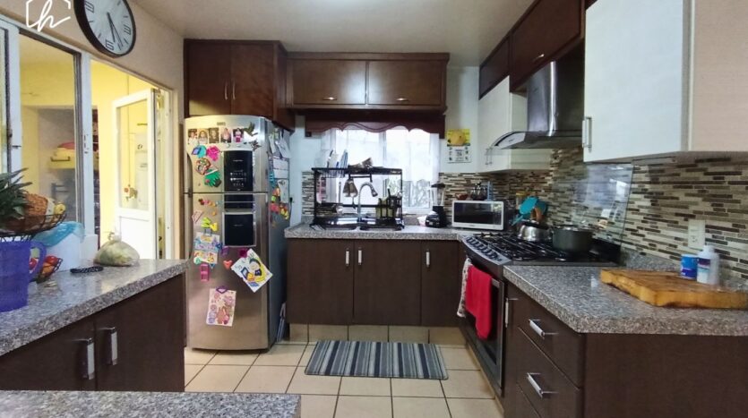 Cocina equipada en casa en venta Paso de Argenta al norte de Aguascalientes