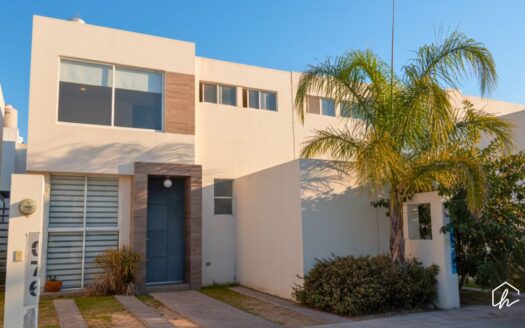 CASA EN VENTA EN RONDA RESIDENCIAL